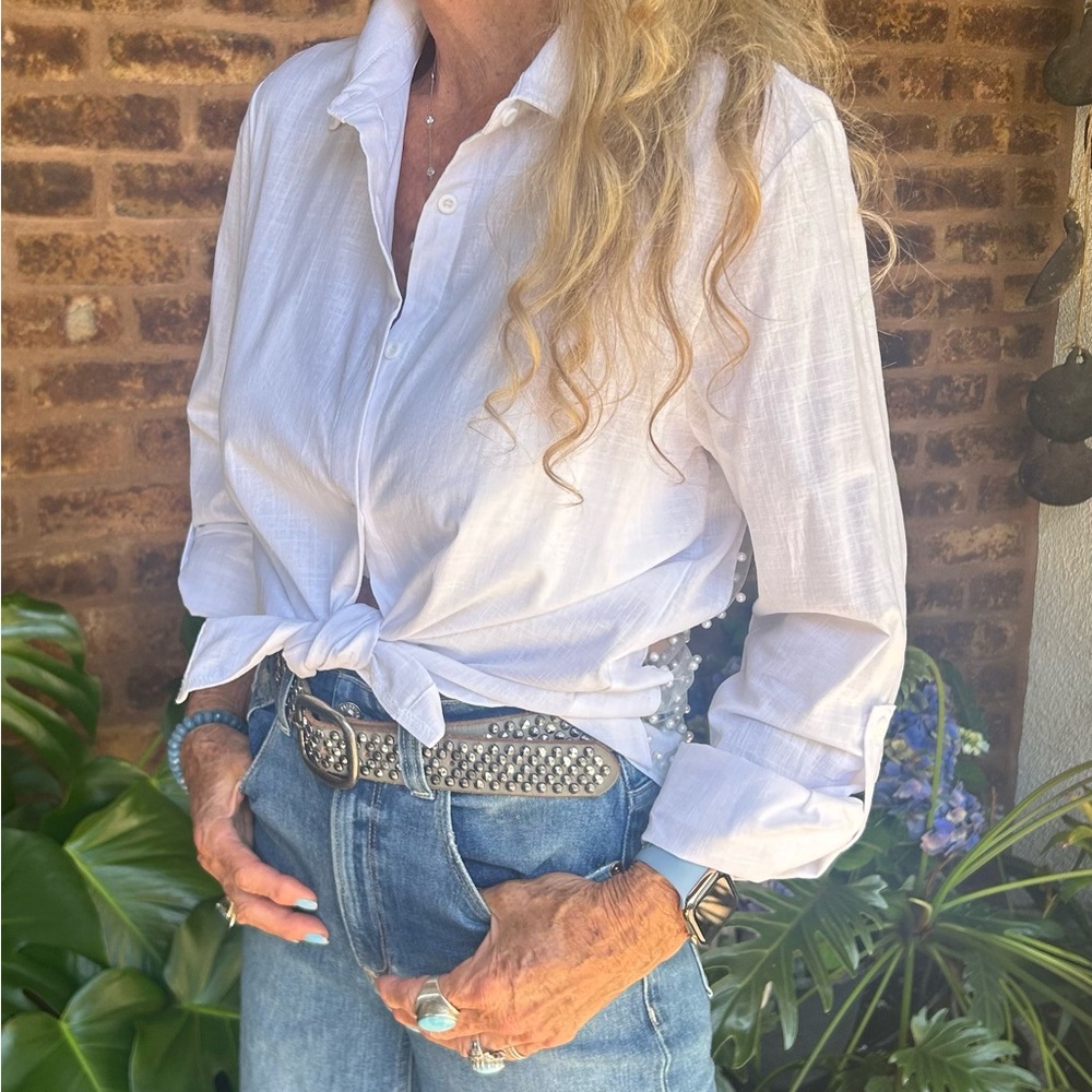 White Blouse with Crisp Collar and Sheer back with Pearl Detail - Picture 2 of 6